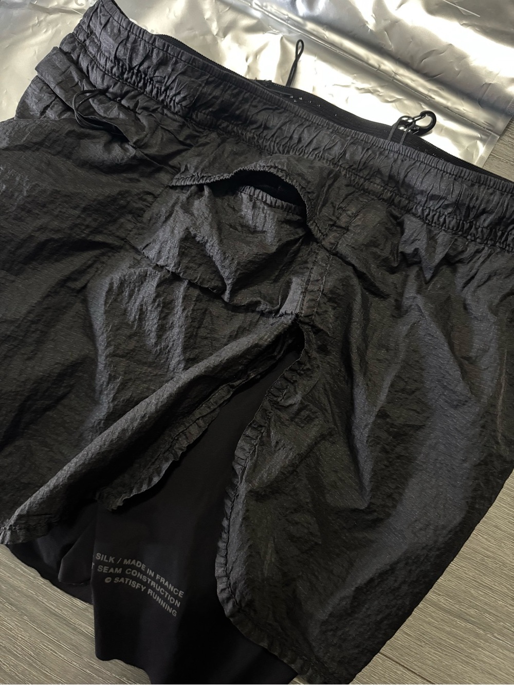 Satisfy rippy shorts - Picture 6 of 6